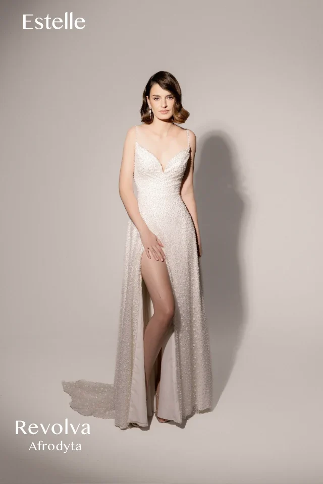 Suknia ślubna Revolva